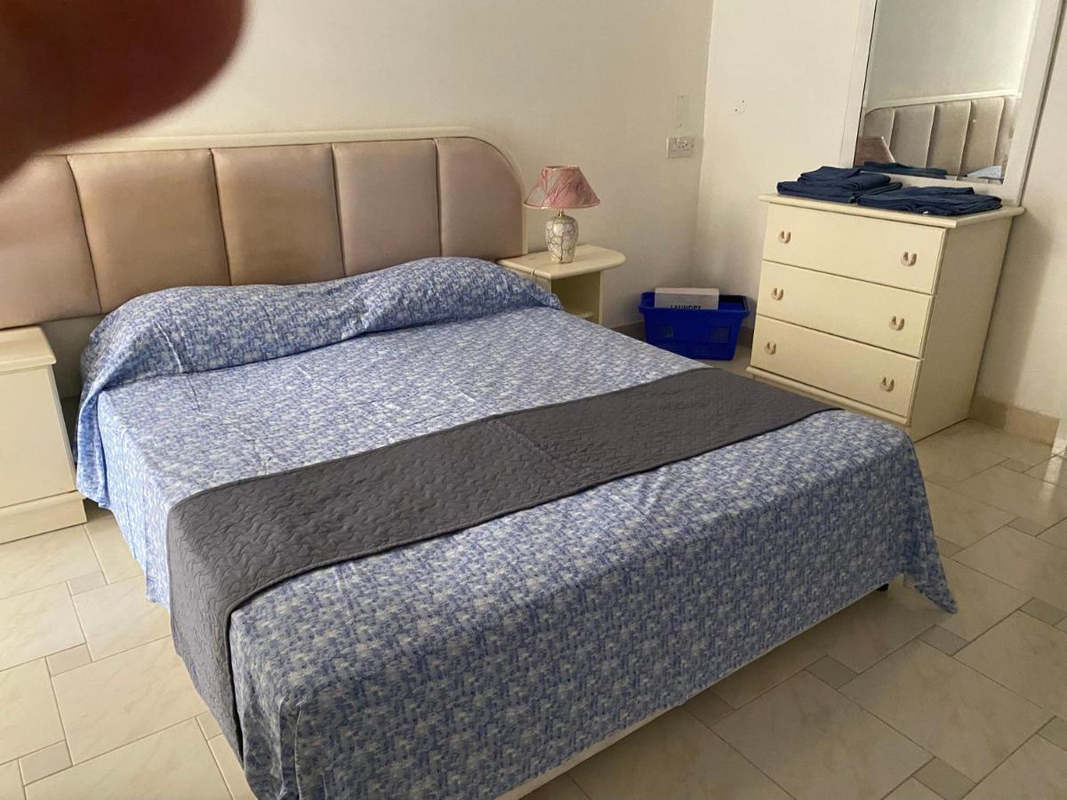 Sea Front Apartment At Mellieha Bay, Malta! 外观 照片